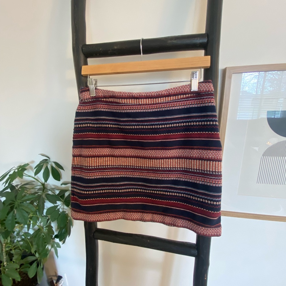 Hollister Textured Tribal Boho Embroidered Striped 100% Cotton Navy Blue Sz 7